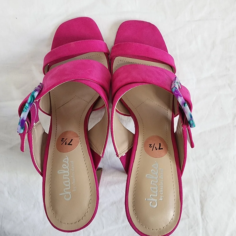 Charles by Charles David Gleam Slide‎ Sandal Size 7.5 Magenta